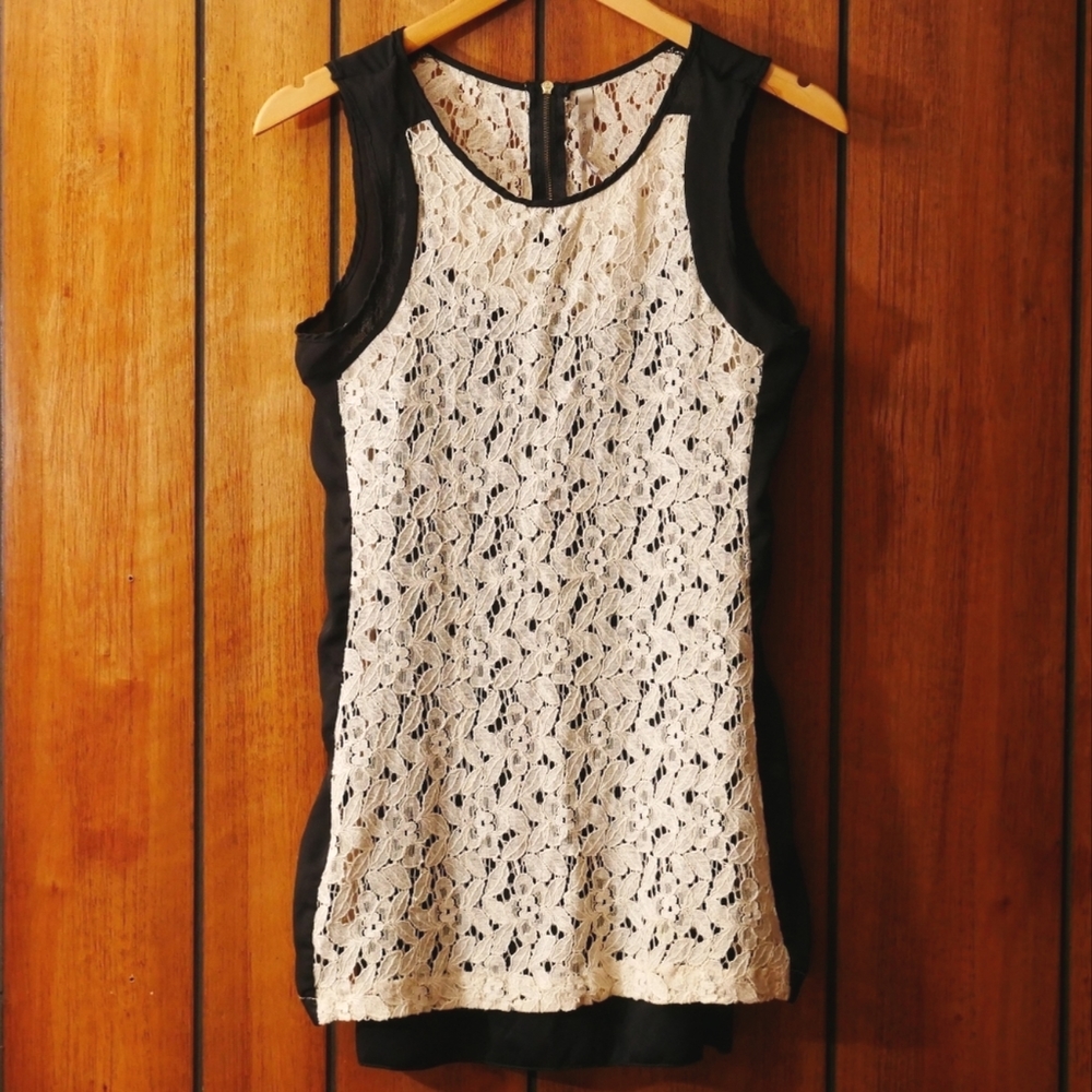 ⭐ 3/$15 ⭐ Cute dress